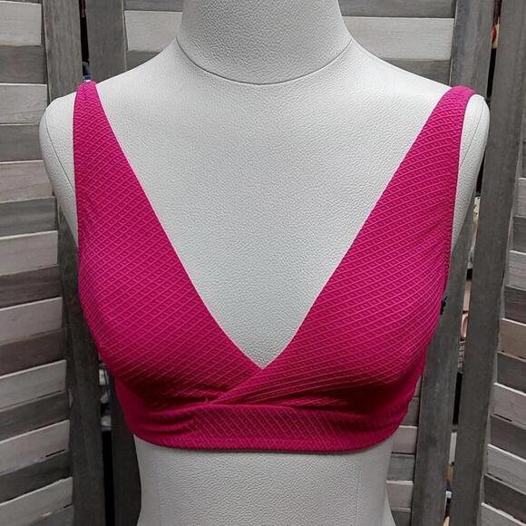 Textured Longline Wrap Front Triangle Bikini Top | Shade & Shore | Small - Picture 3 of 12